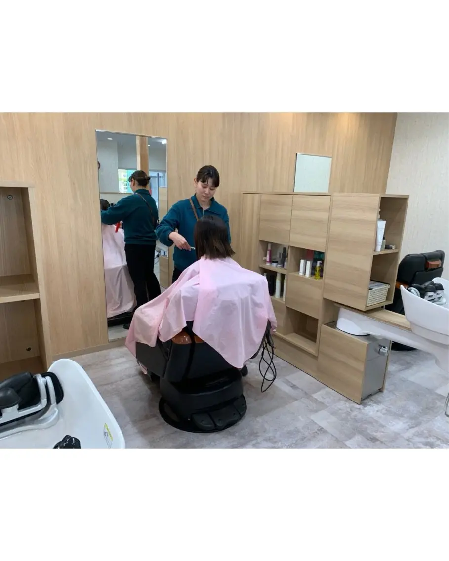 Merry byヘアーサロン曽我の内観・外観3