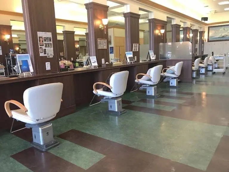 shampooboy柳丸店の内観・外観2