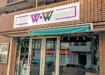 WORTHWHILEの内観・外観1
