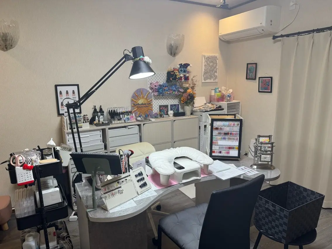 Nailsalon soLの内観・外観1