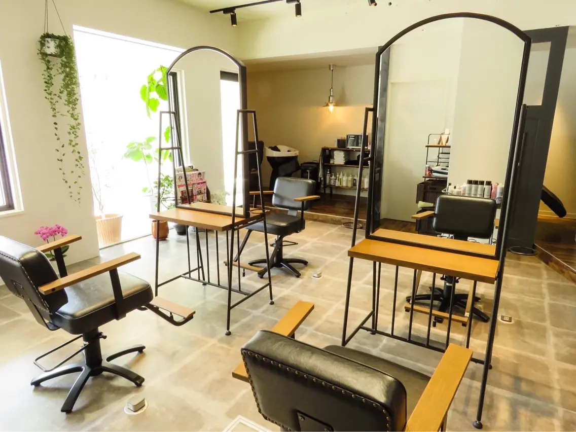 Riretto hairの内観・外観1