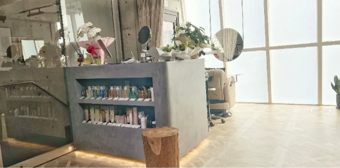 litmus  hair salonの内観・外観3
