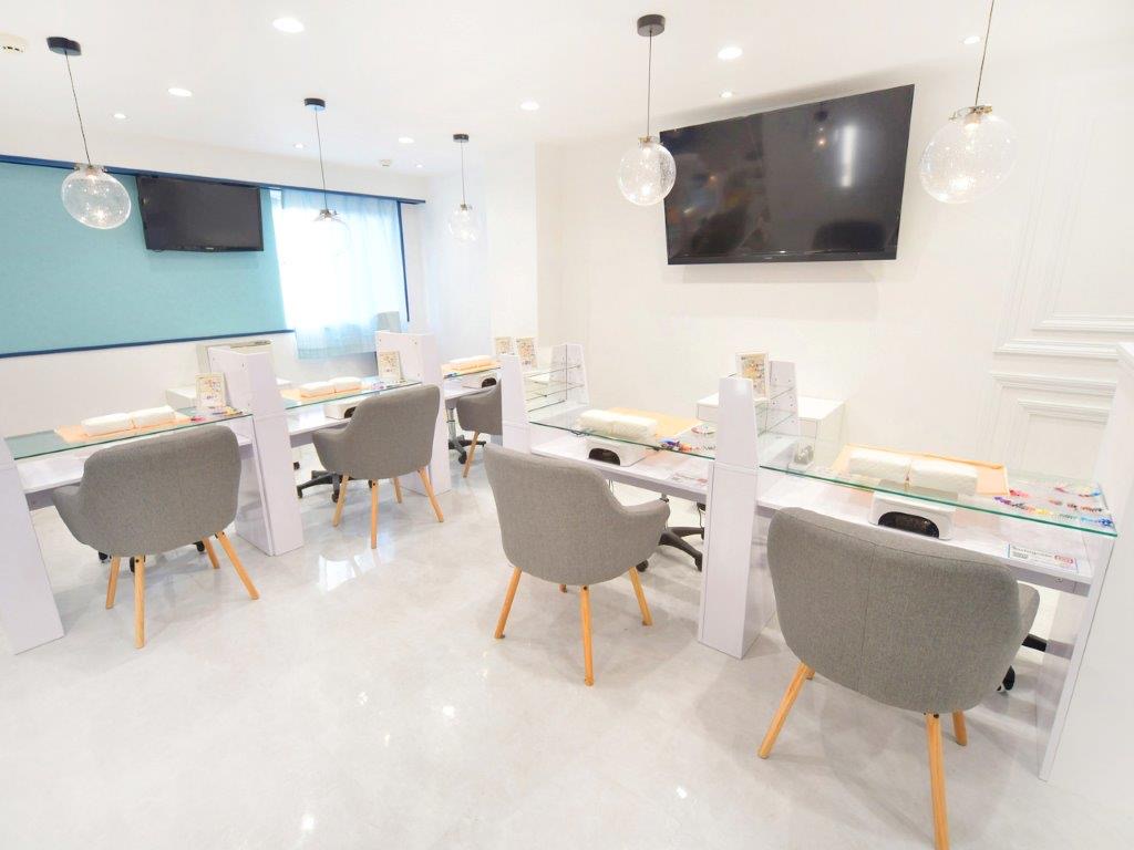 K.Rise nail＆eyeの内観・外観1