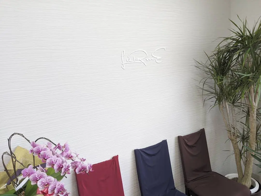 Hair atelier LaRmEの内観・外観2