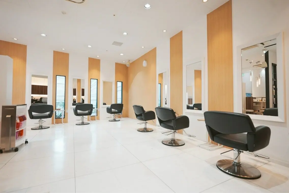 hair salon blossy.の内観・外観2