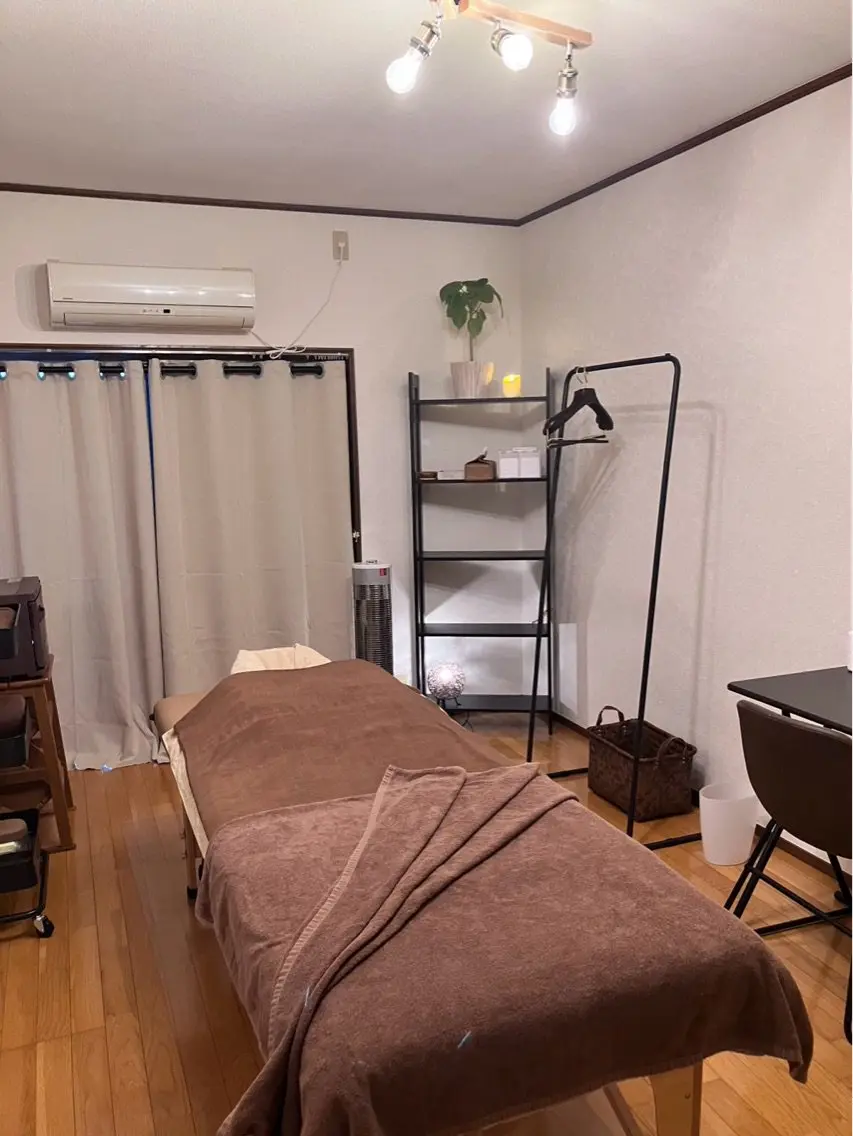 女性専用オイルボディケア専門 Salon N.の内観・外観1