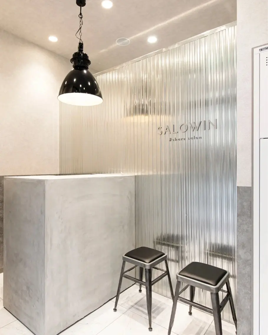 SALOWIN新潟万代店の内観・外観1