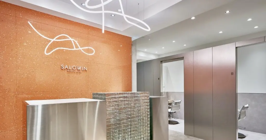 SALOWIN 新宿三丁目EASTの内観・外観1