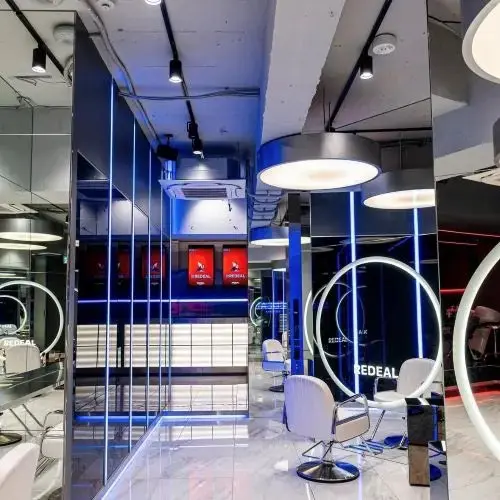 REDEAL  SHIBUYAの内観・外観2