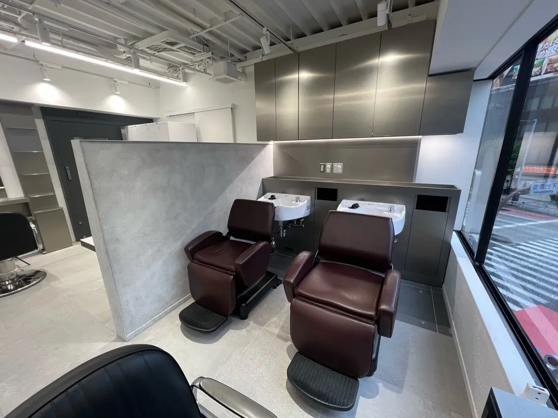 GROOMER/S TOKYO for mens salonの内観・外観3