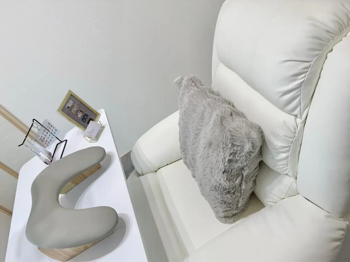 nail salon Rêveの内観・外観1