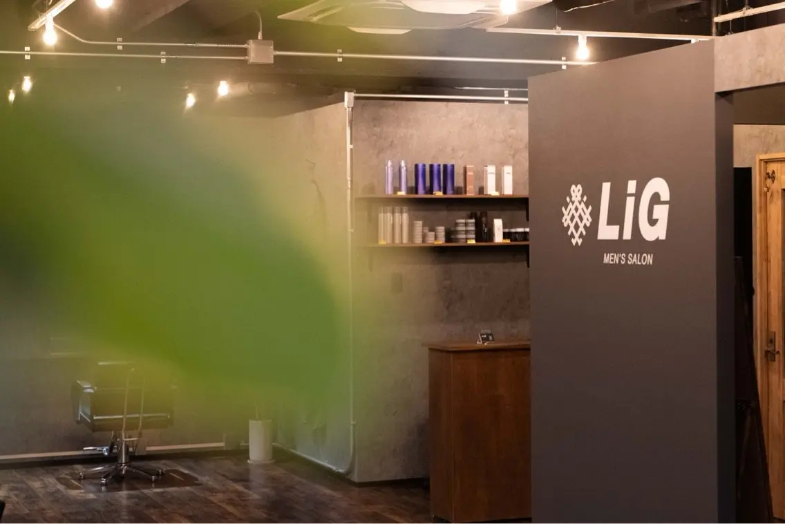 men's salon LiGの内観・外観1
