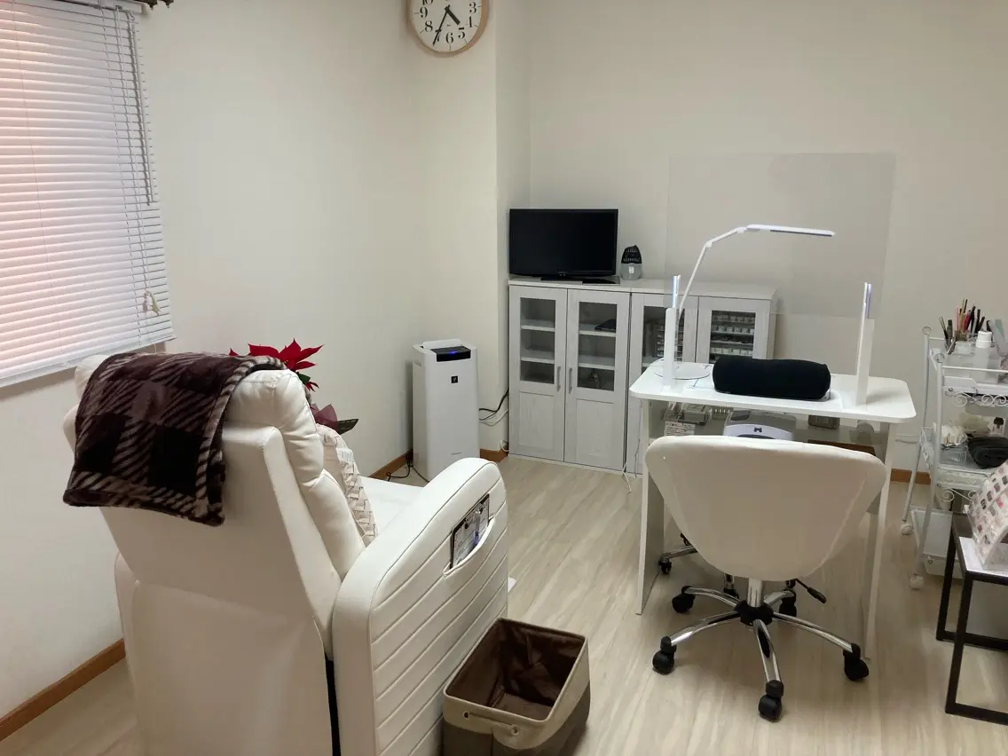 NAIL Salon  Evranの内観・外観1