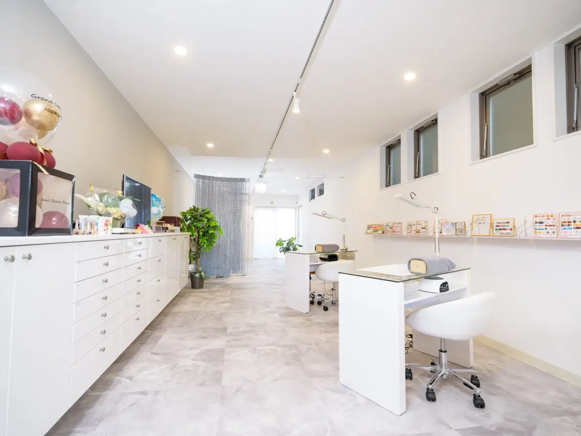 NailSalon   Reve（ネイルサロン レーヴ）の内観・外観1