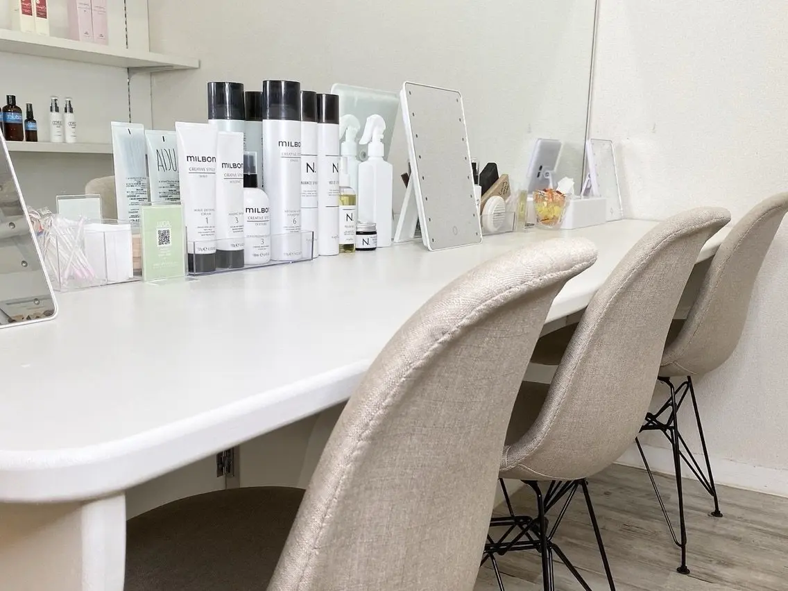 〜まつげエクステ＆眉毛の専門サロン〜eyelash salon Luciaの内観・外観2
