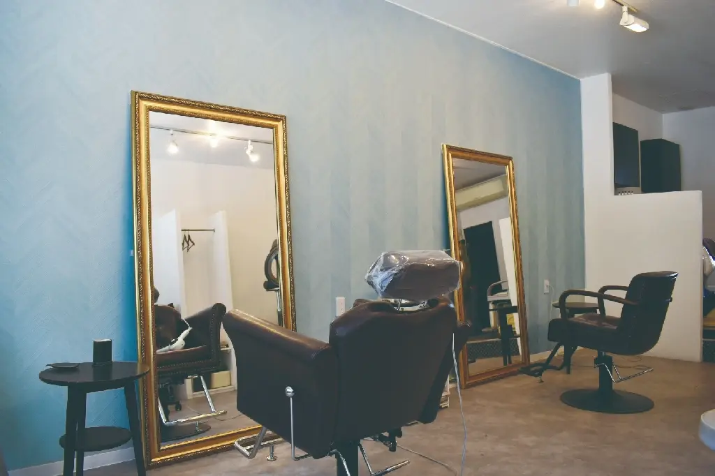 hair　make　izeの内観・外観1