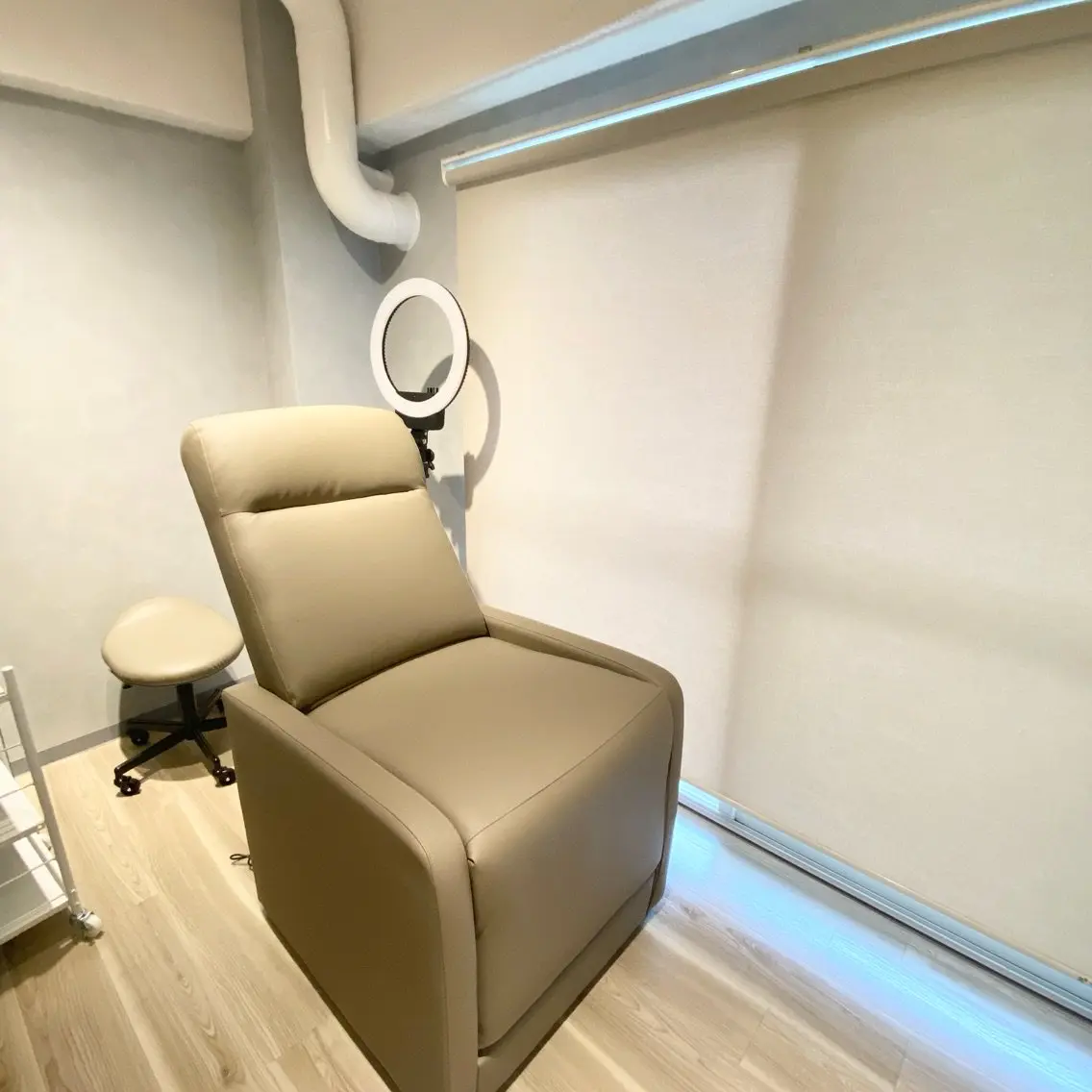 iny share salonの内観・外観1