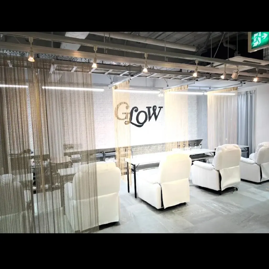 GLOW×NAILの内観・外観2