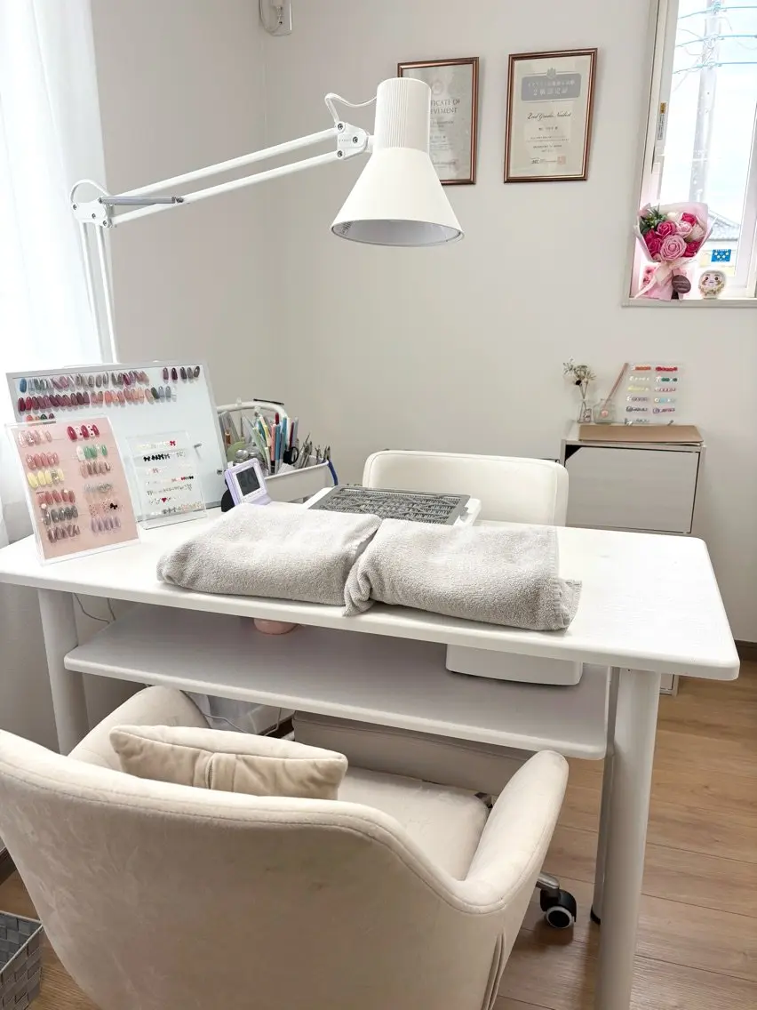 nail salon  KIRARIの内観・外観1