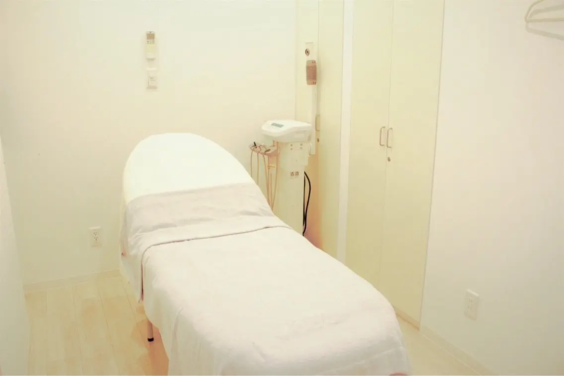 POLA THE BEAUTY 枚方田宮店の内観・外観2