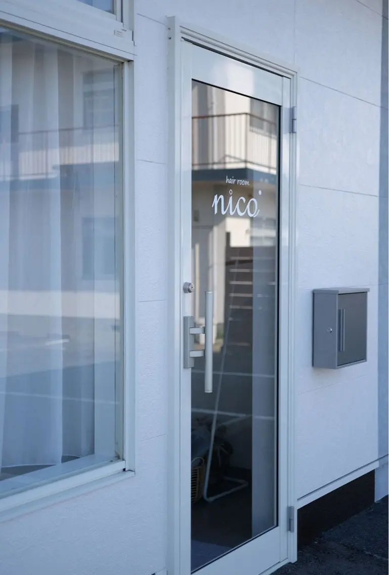 hair room nicoの内観・外観1