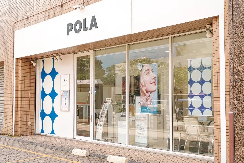 ＰＯＬＡ福岡東店の内観・外観3