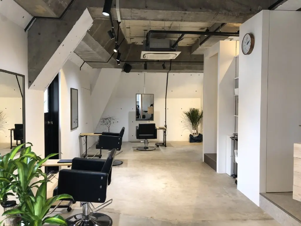 salon azureの内観・外観1