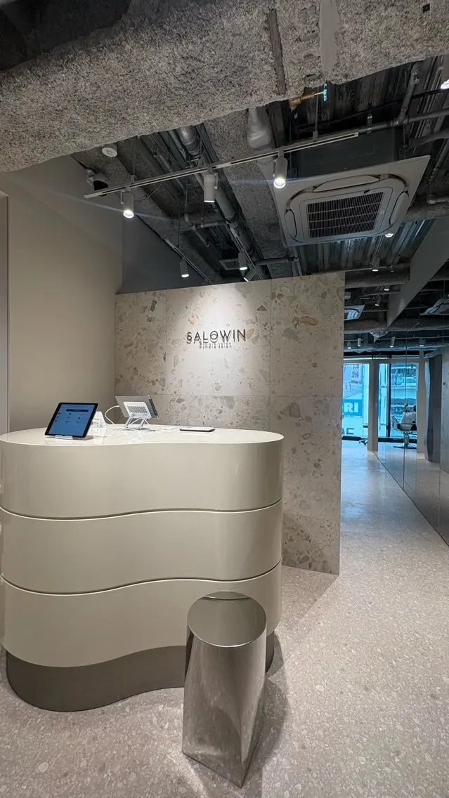 SALOWIN渋谷VAL7店の内観・外観1