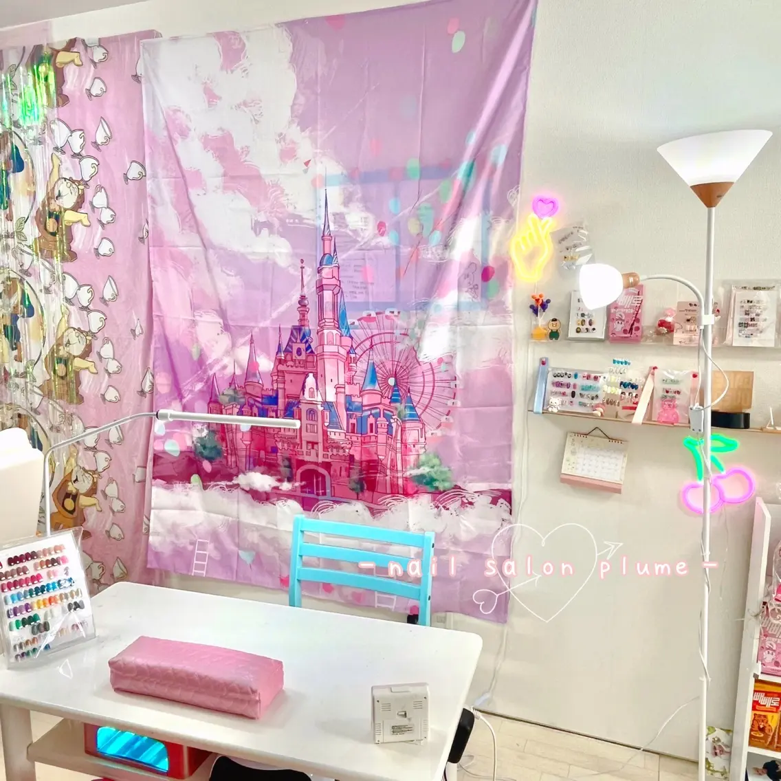 nail salon plumeの内観・外観1