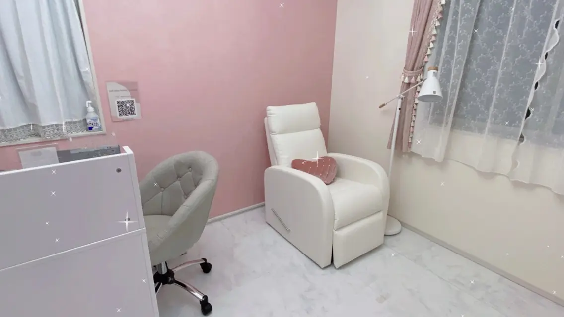 nail salon  Mimilyの内観・外観2