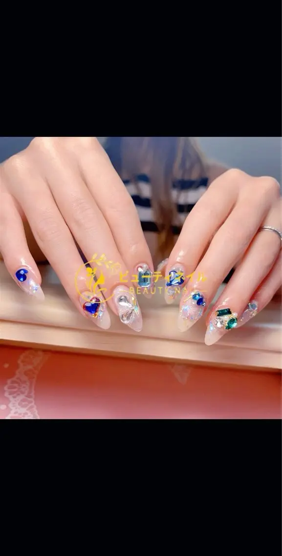 ネイル 長さ出し ジェルネイル Moonstone Salonのネイルデザイン