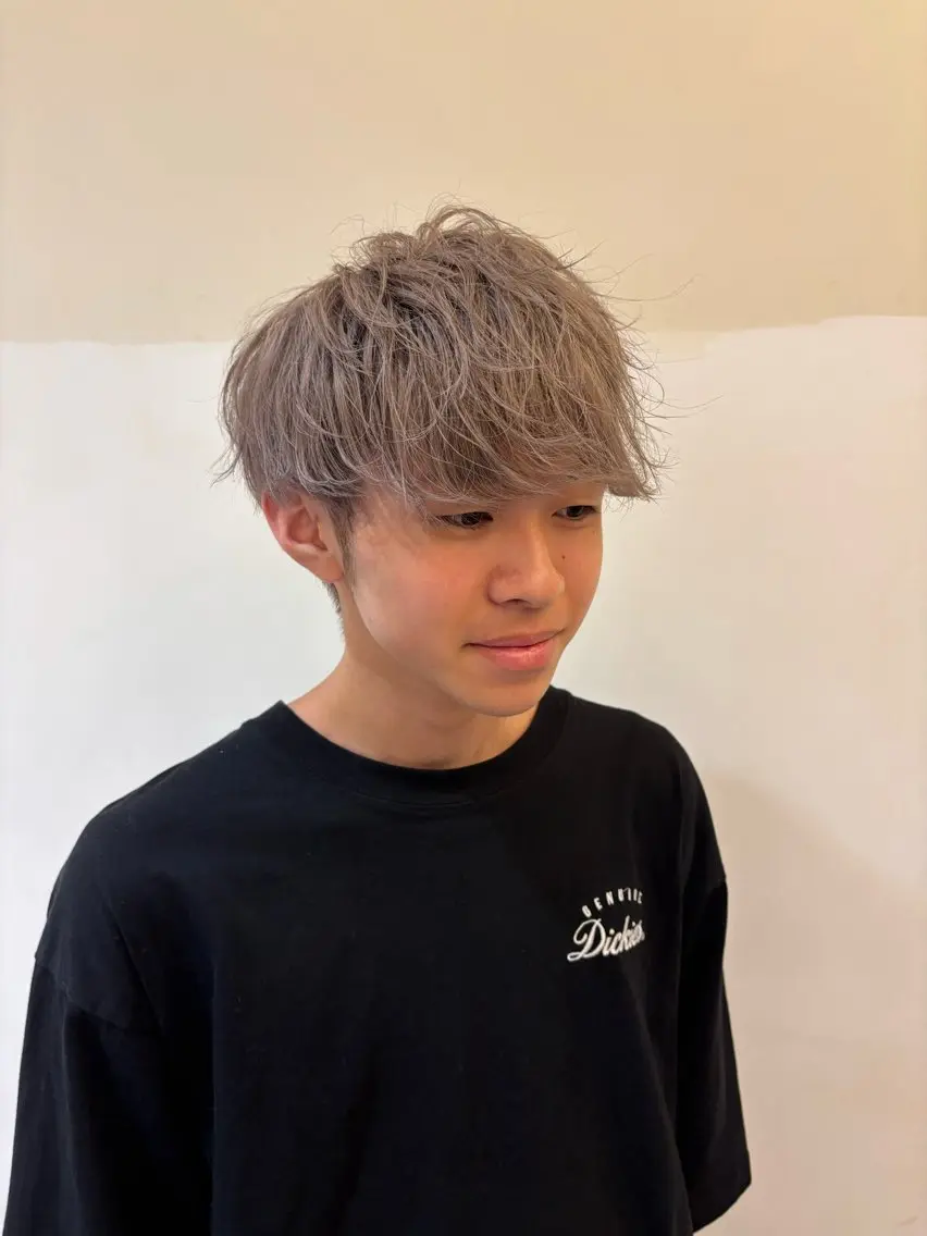 ショート オオカメ ユヅキのヘアスタイル