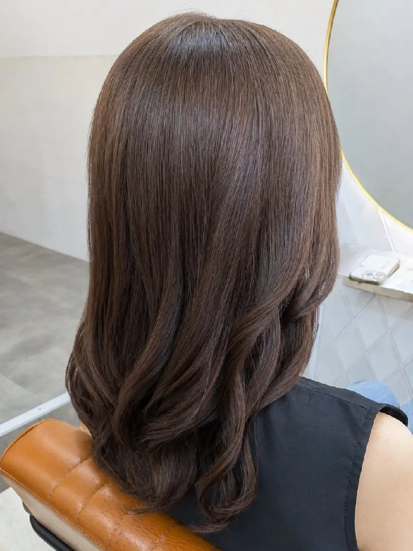 ミディアム カラー アッシュ オリーブアッシュ 原田 来実🥜🍪のヘアスタイル
