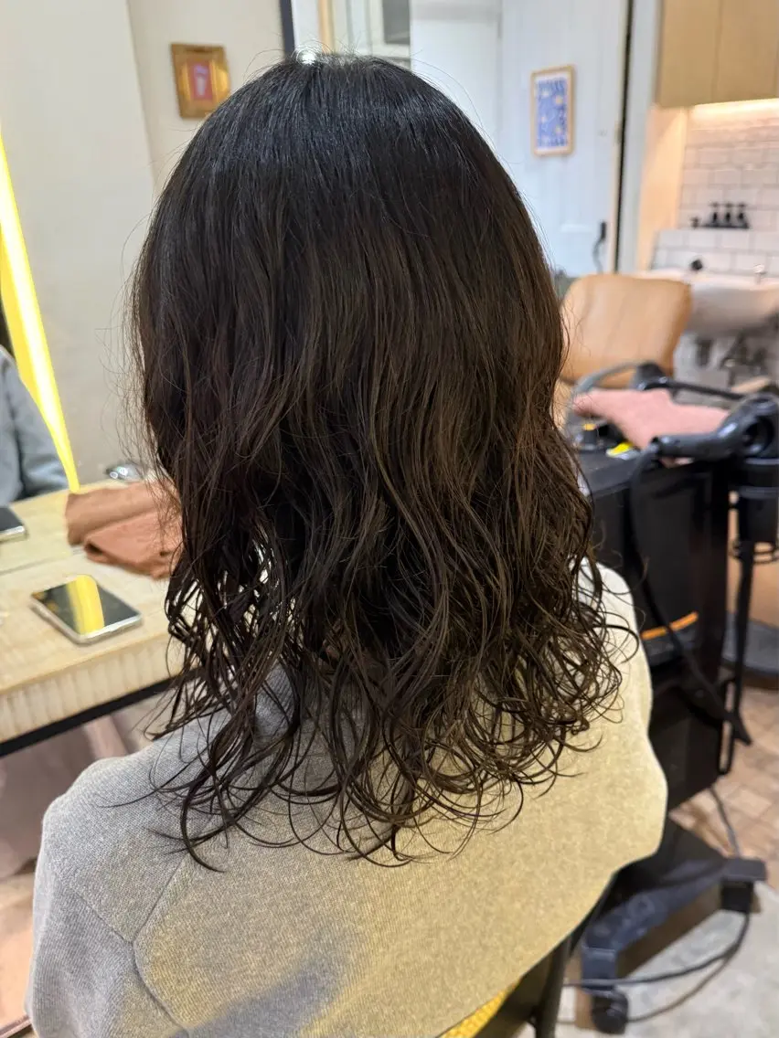 セミロング パーマ 🌟やまざき ひかる🌟のヘアスタイル