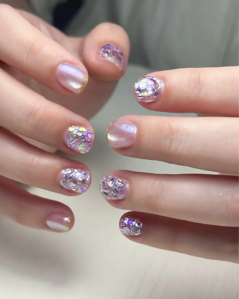 ネイル ハンドネイル Tiny Glowのネイルデザイン