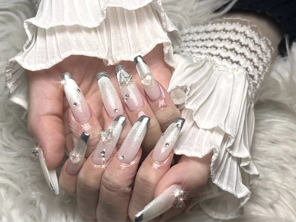 ネイル ハンドネイル ☁️Yun nail Rin☁️のネイルデザイン