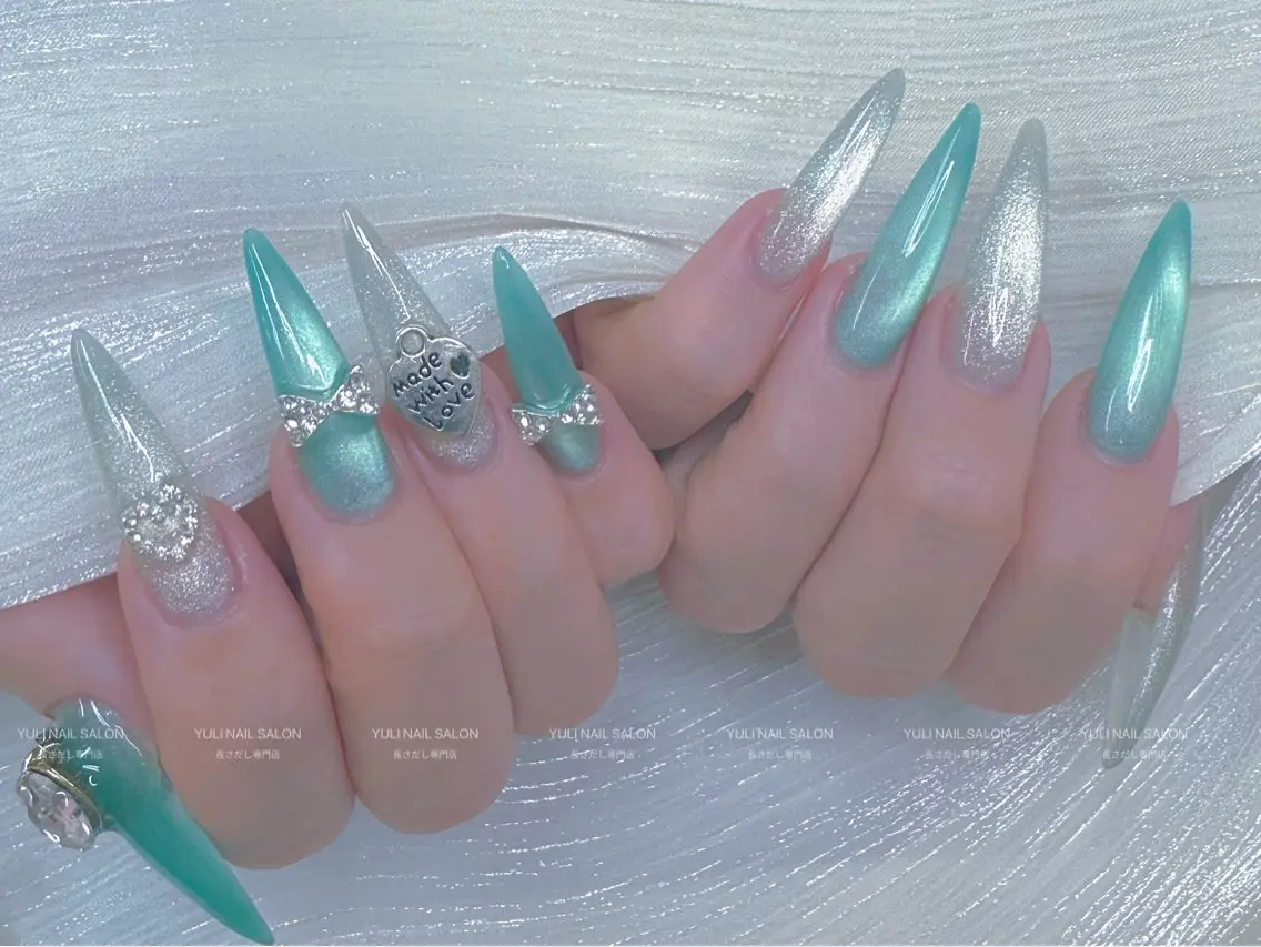ネイル ハンドネイル YULI_Nail 【長さだし専門店】のネイルデザイン
