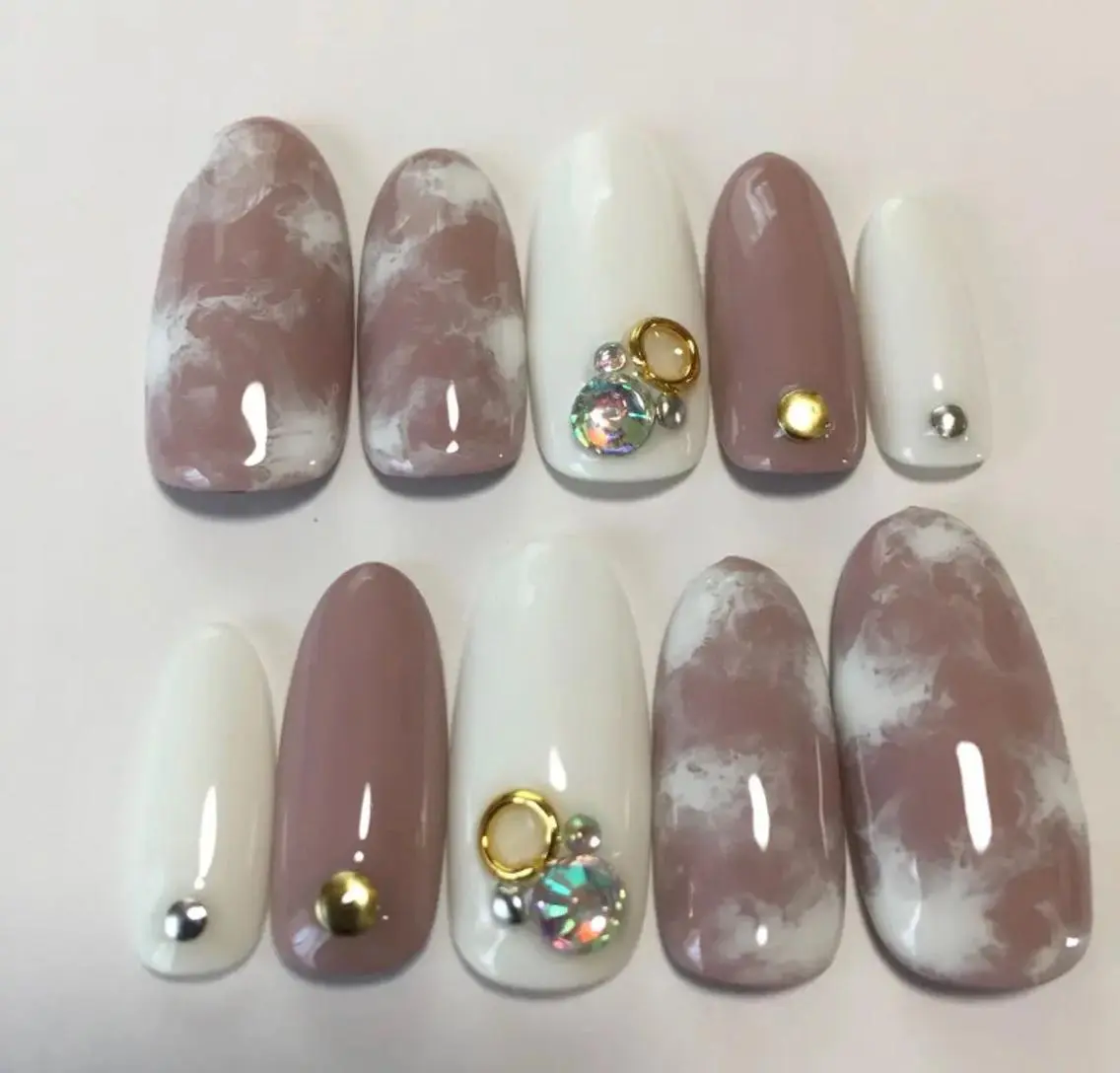 ネイル ハンドネイル ゲン レイカのネイルデザイン