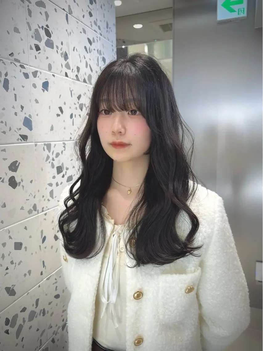 セミロング カラー グレージュ カット ヘアカラー トリートメント 矢野 晃平のヘアスタイル