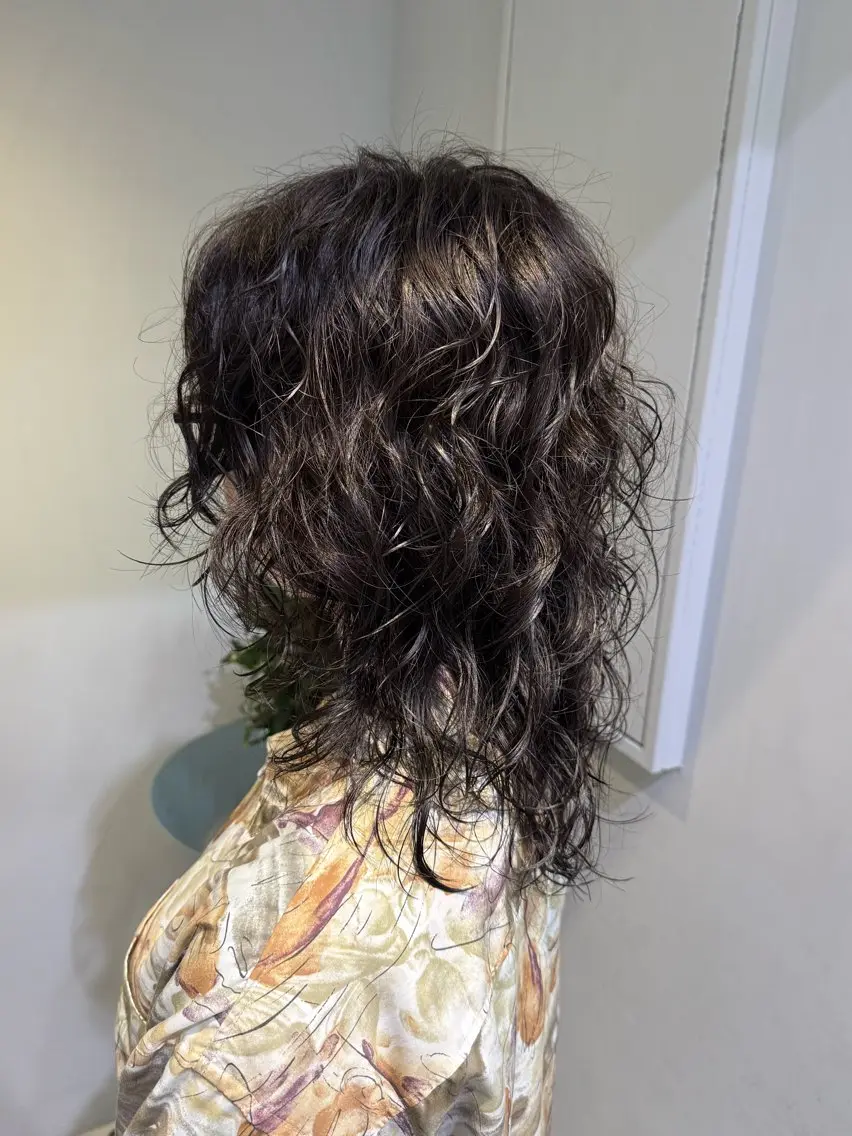 セミロング パーマ セミロングパーマ パーマ 辻岡 悠稀のヘアスタイル