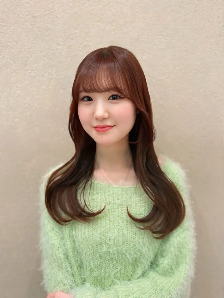 カラー ブラウンカラー ピンクカラー ヘアカラー トリートメント 羽成 優衣菜のヘアスタイル