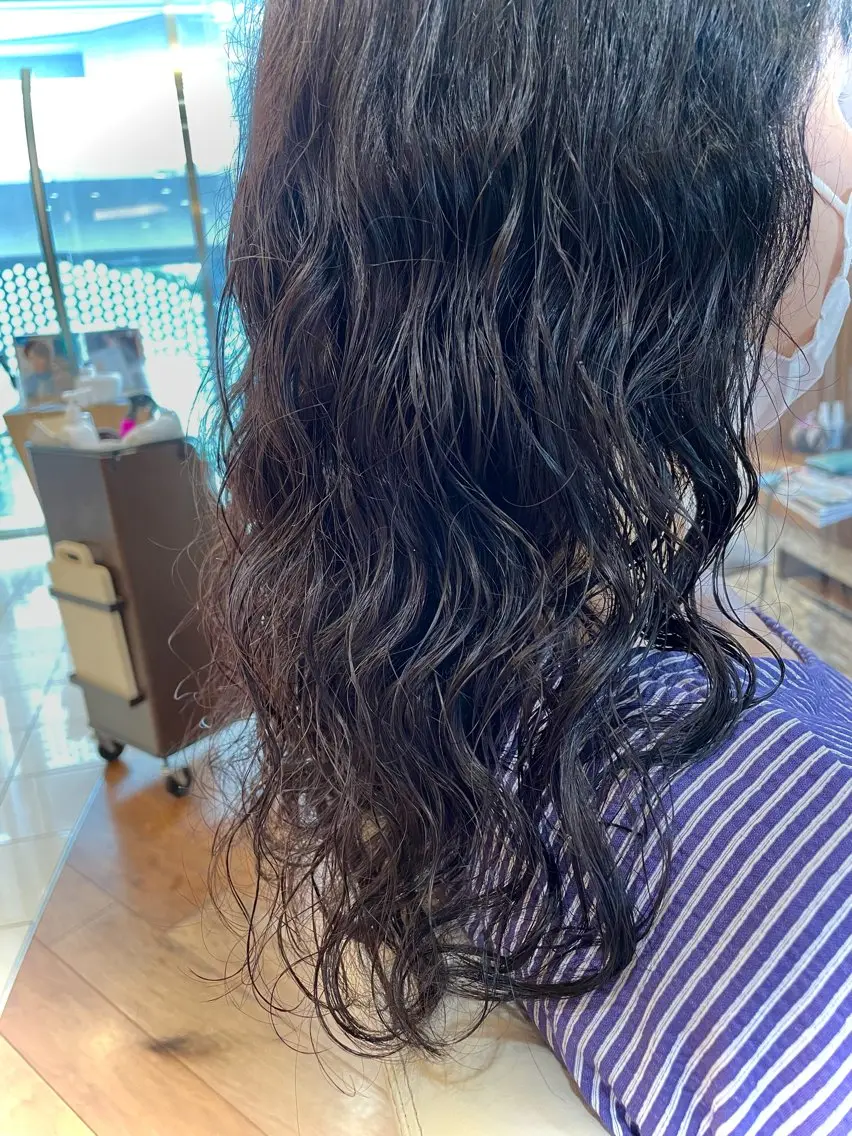 ロング パーマ 黒坂 唯奈 /パーマ･ボブ特化のヘアスタイル