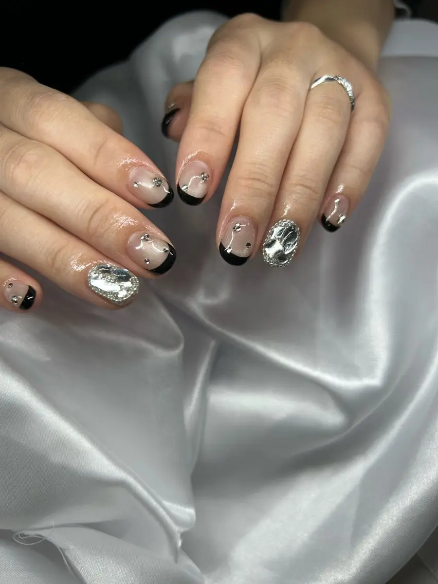 ネイル フレンチネイル 冬ネイル フットネイル Lala nailのネイルデザイン