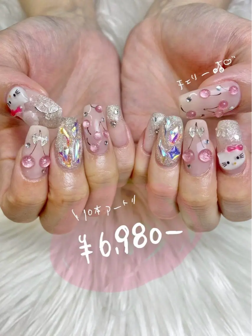 ネイル ハンドネイル フットネイル emma.nail kanakoのネイルデザイン