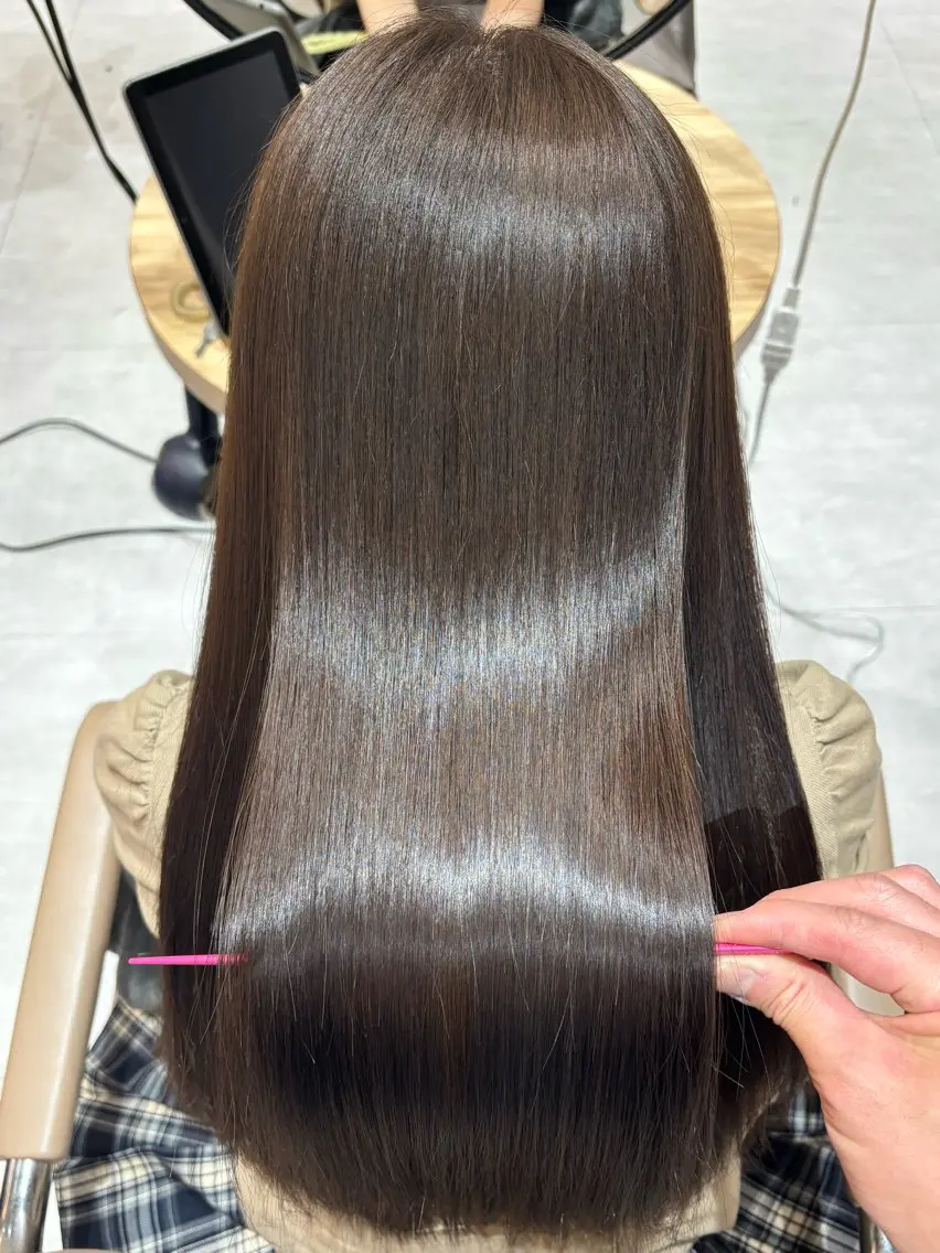 ロング カラー ブリーチ 透明感カラー ブリーチなしカラー 髪質改善 ヘアカラー トリートメント 京都駅/透明感カラー /髪質改善/岩崎拓郎のヘアスタイル