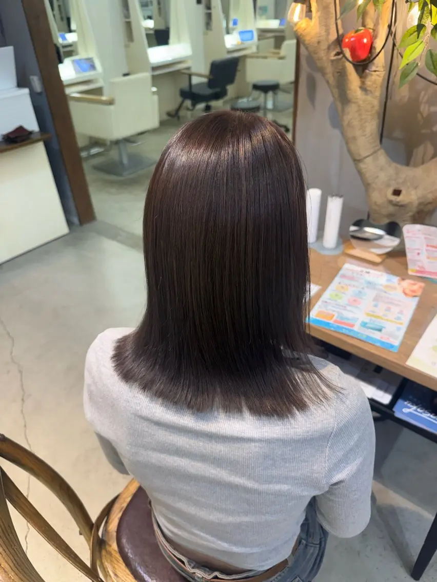 ミディアム カラー カット ヘアカラー トリートメント Hikari／暖色／ ブラウンカラー🤍のヘアスタイル