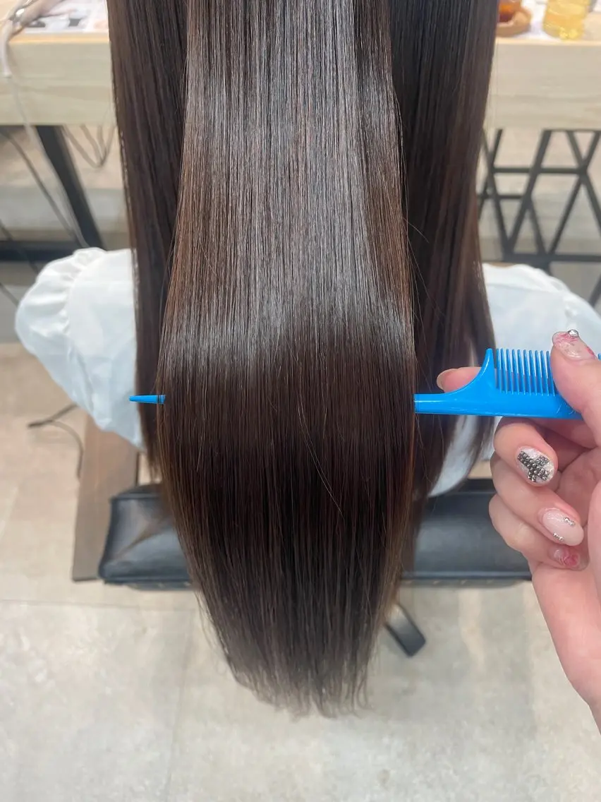 ロング カット 縮毛矯正 ELEN kotojiのヘアスタイル