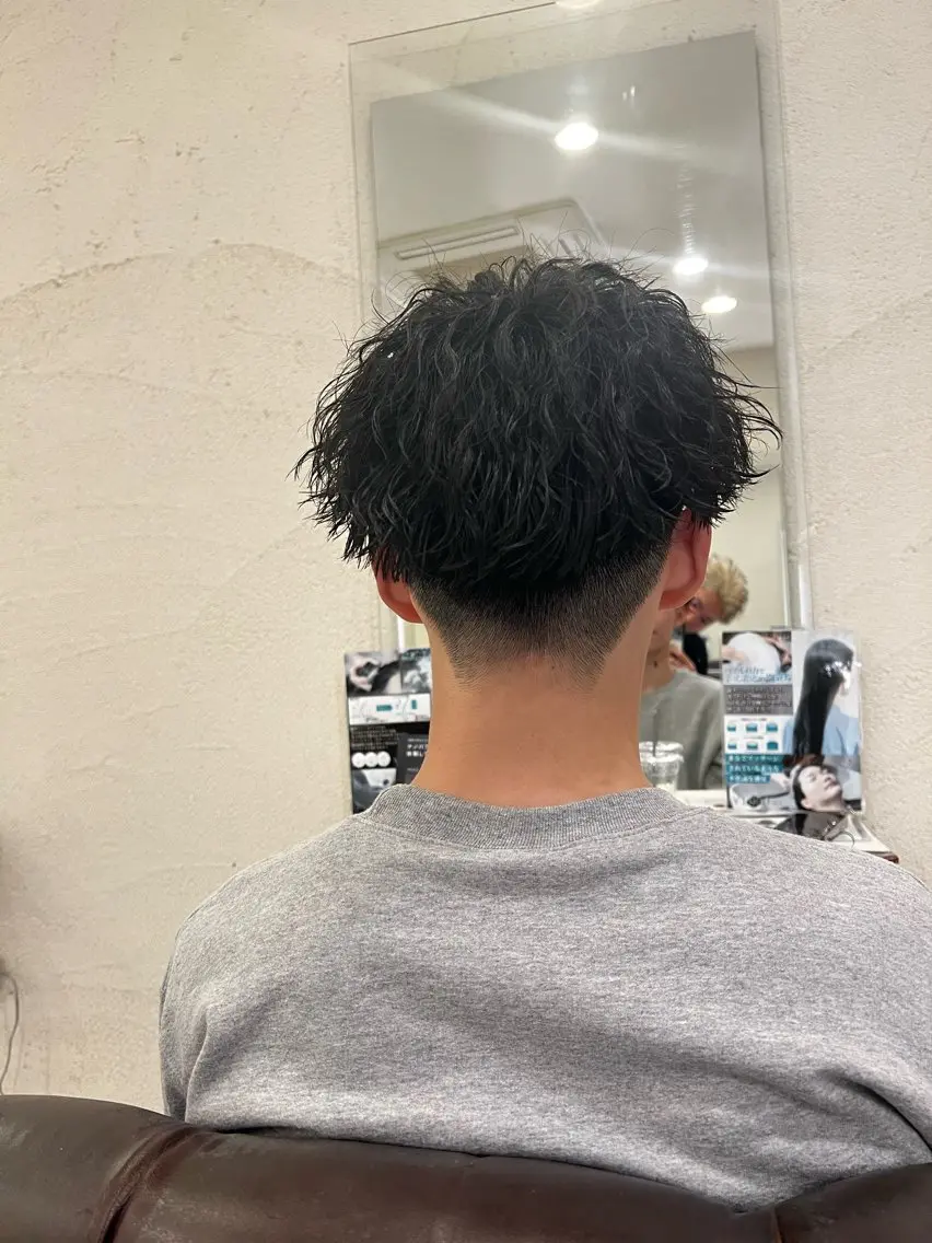 パーマ メンズ メンズパーマ ツイストスパイラルパーマ スパイラルパーマ 郡山駅前メンズ特化 岩﨑大翼のヘアスタイル