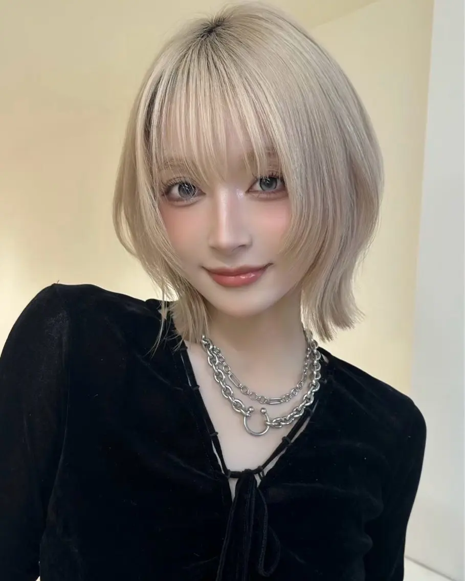 ショート はな　ブリーチ ハイトーン/ 渋谷のヘアスタイル