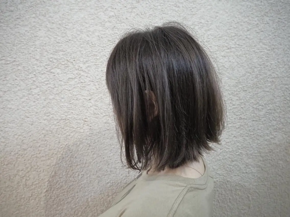 ショート カラー カット ヘアカラー トリートメント 菅村 勇亮のヘアスタイル